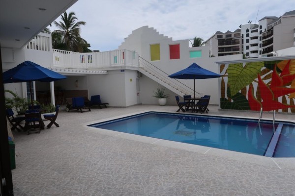 Apartamentos Commodore Bay Club